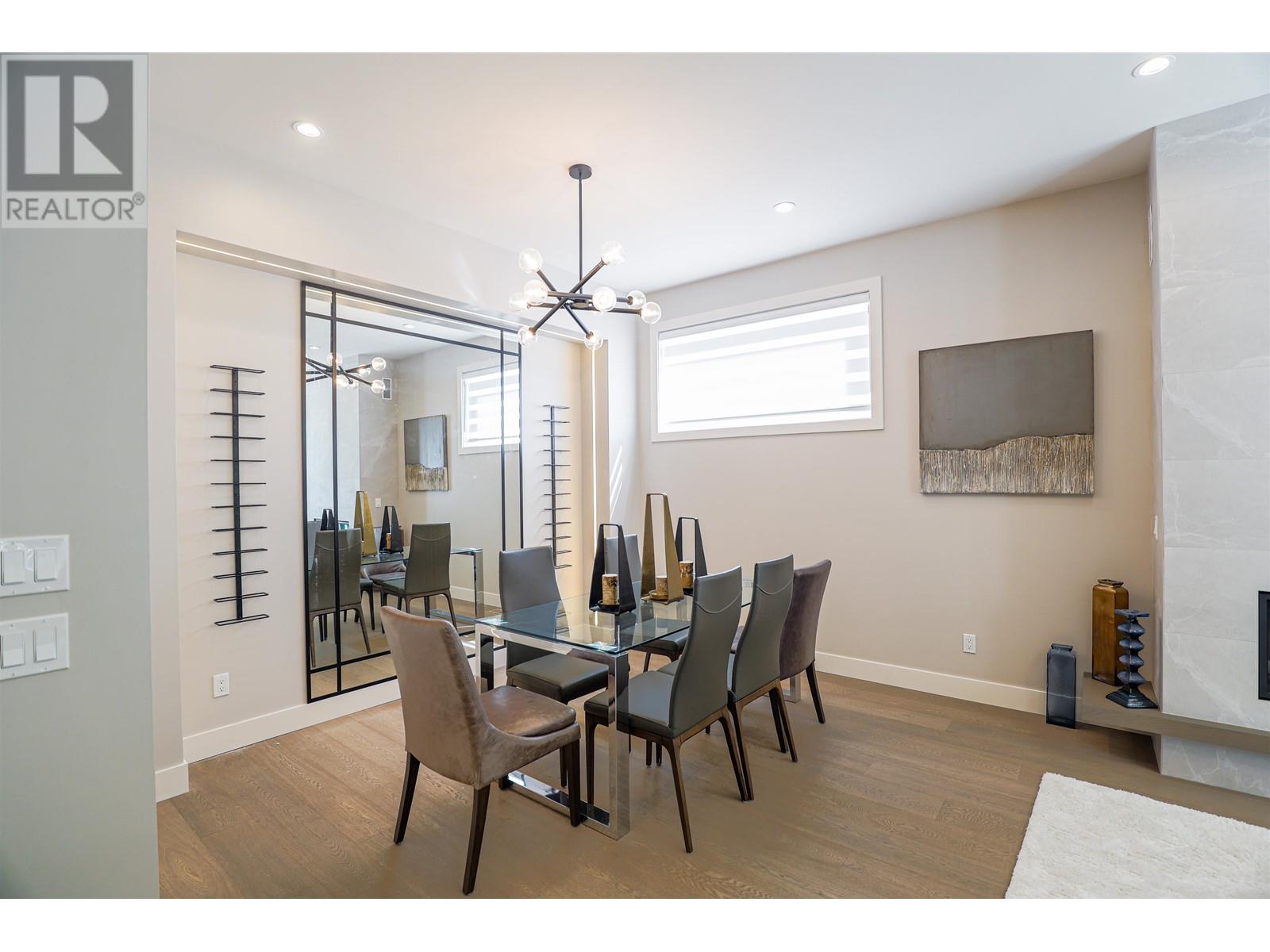 24417 Jenewein Drive, Maple Ridge, British Columbia  V0V 0V0 - Photo 4 - R2822008