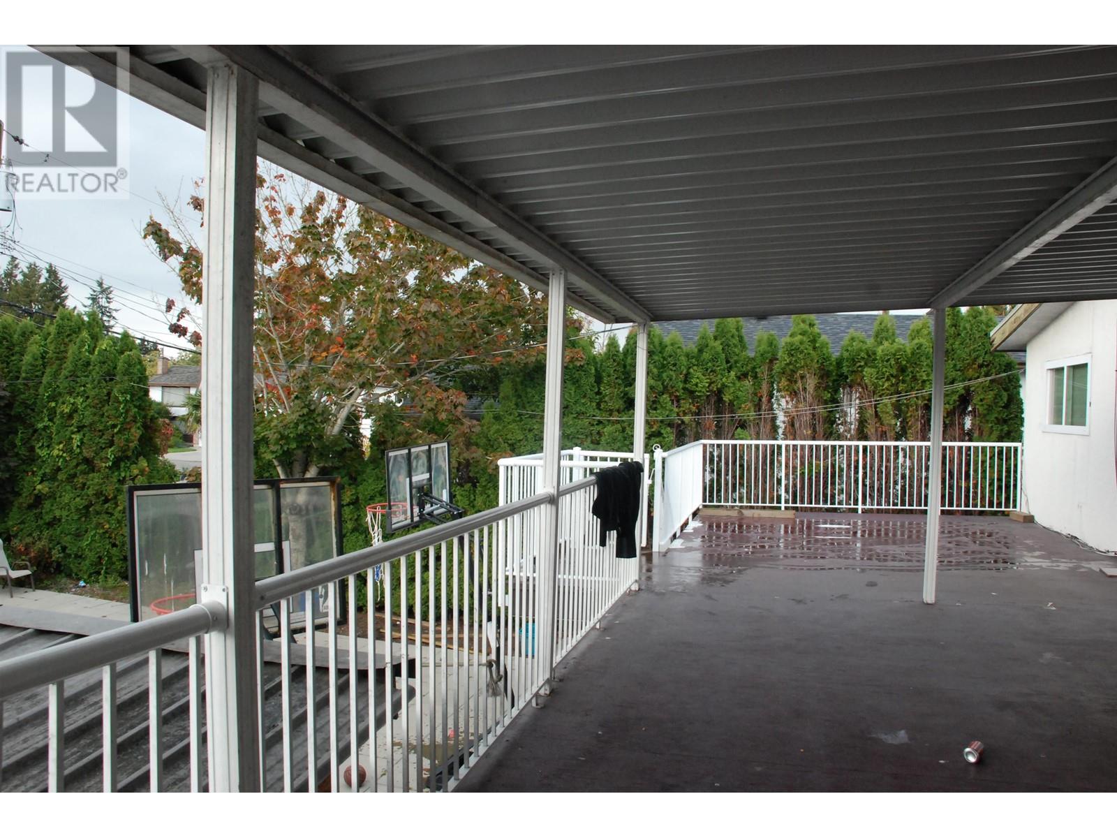 10591 Seaway Road, Richmond, British Columbia  V7A 4C6 - Photo 12 - R2822478