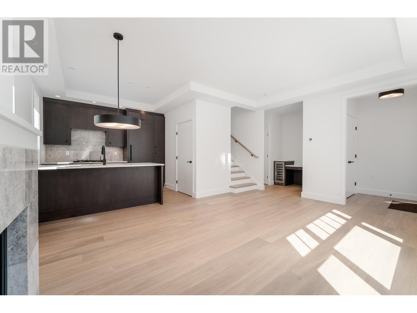 1138 E 26th Avenue, Vancouver, British Columbia  V5V 2J7 - Photo 12 - R2822588