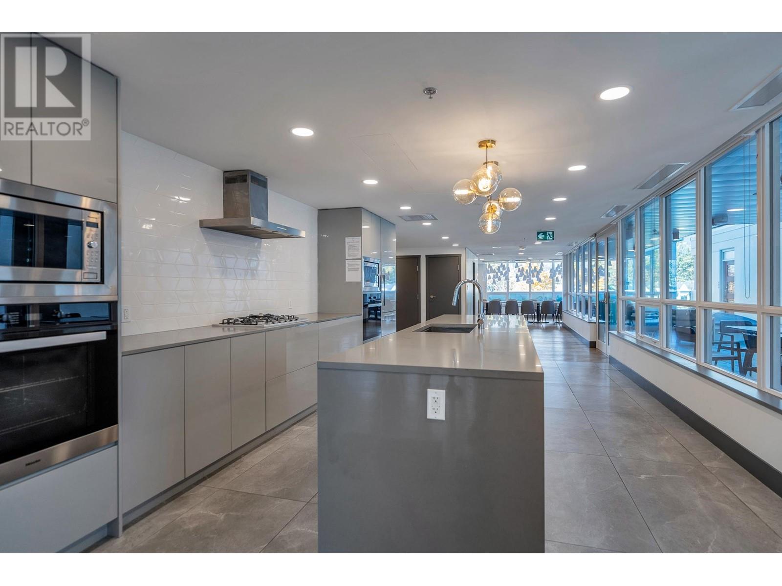 1104 1632 Lions Gate Lane, North Vancouver, British Columbia  V7P 3B4 - Photo 32 - R2822599