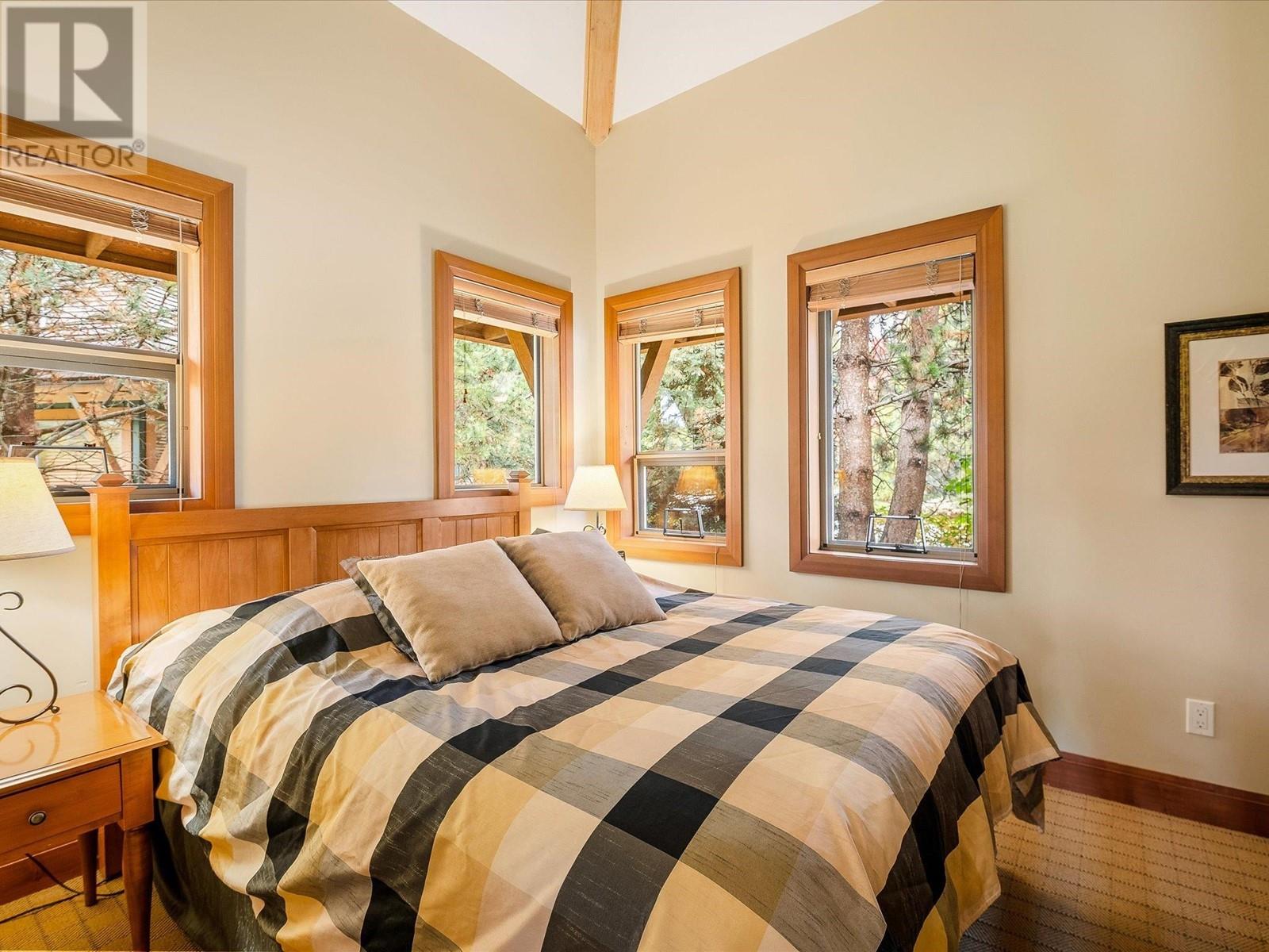 4722b Settebello Drive, Whistler, British Columbia  V8E 0Z4 - Photo 14 - R2822614