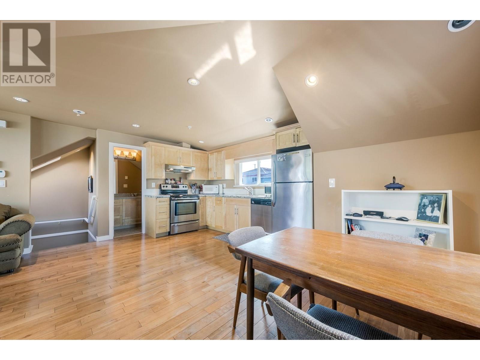 4826 Slocan Street, Vancouver, British Columbia  V5R 2A3 - Photo 30 - R2822557