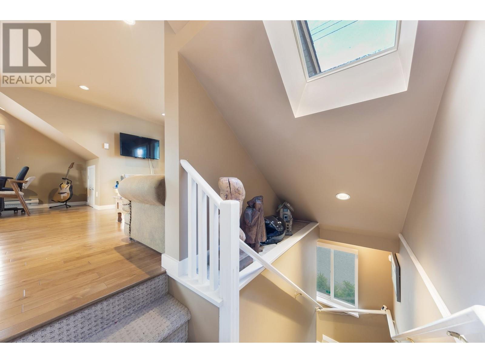 4826 Slocan Street, Vancouver, British Columbia  V5R 2A3 - Photo 34 - R2822557