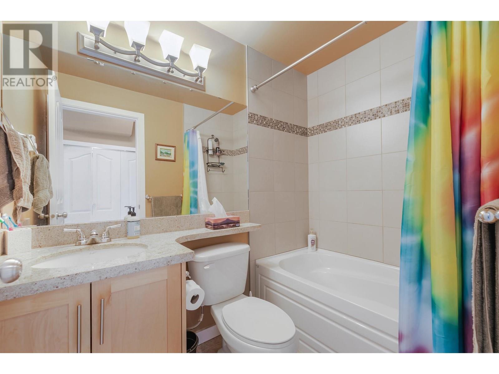 4826 Slocan Street, Vancouver, British Columbia  V5R 2A3 - Photo 37 - R2822557