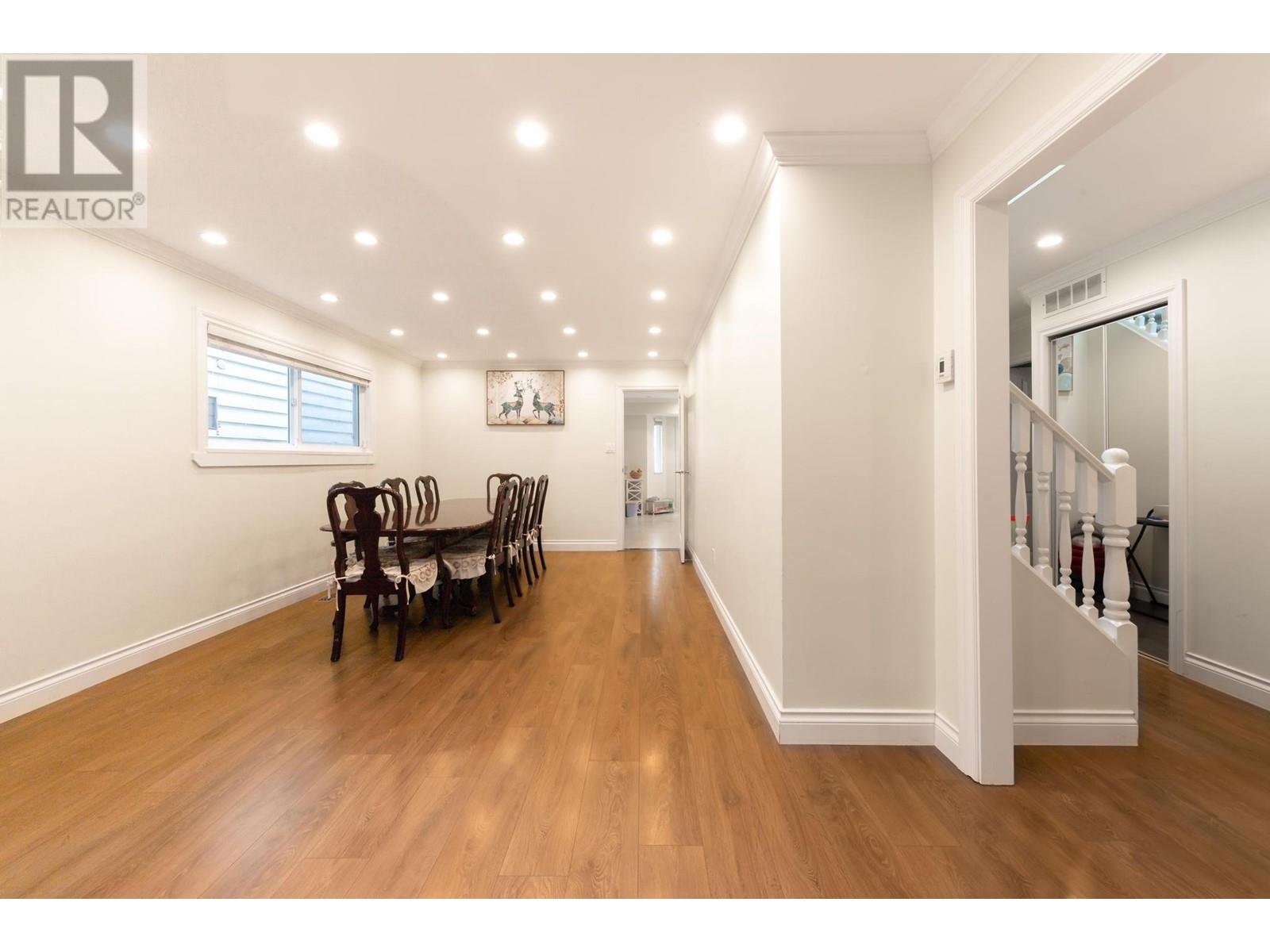 5179 Topaz Place, Richmond, British Columbia  V7C 4Z3 - Photo 5 - R2820677