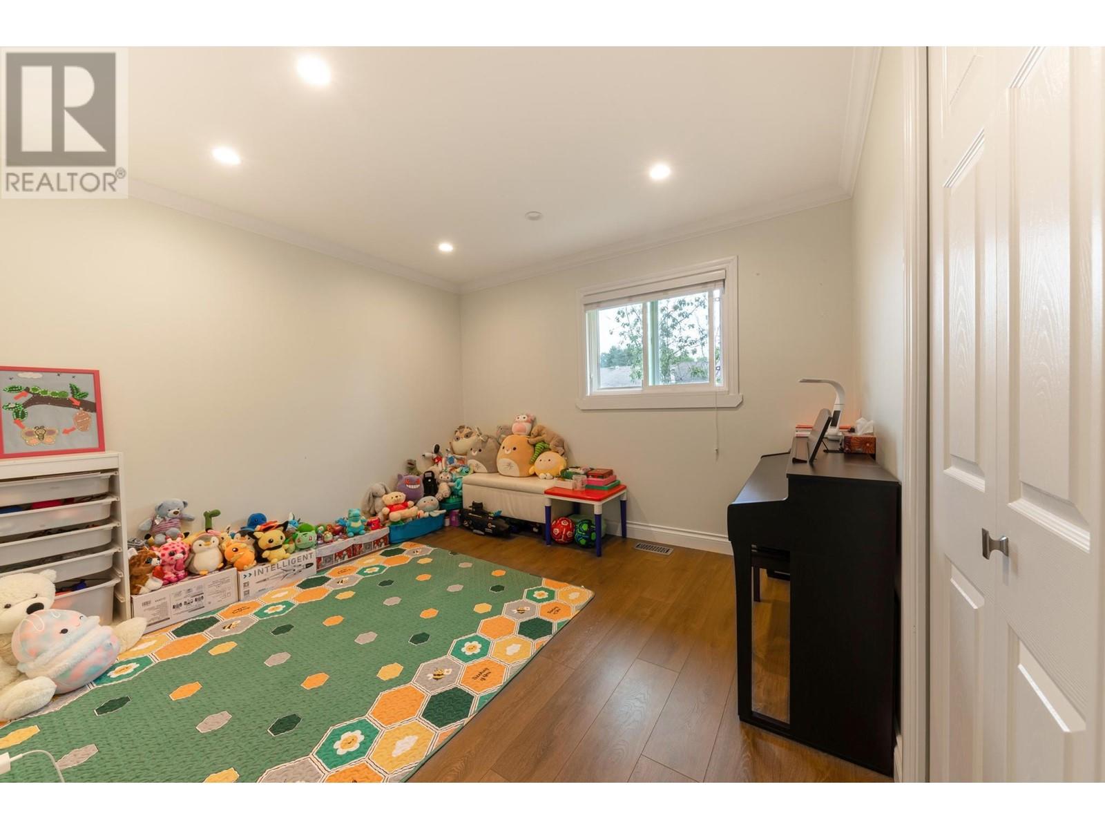 5179 Topaz Place, Richmond, British Columbia  V7C 4Z3 - Photo 12 - R2820677