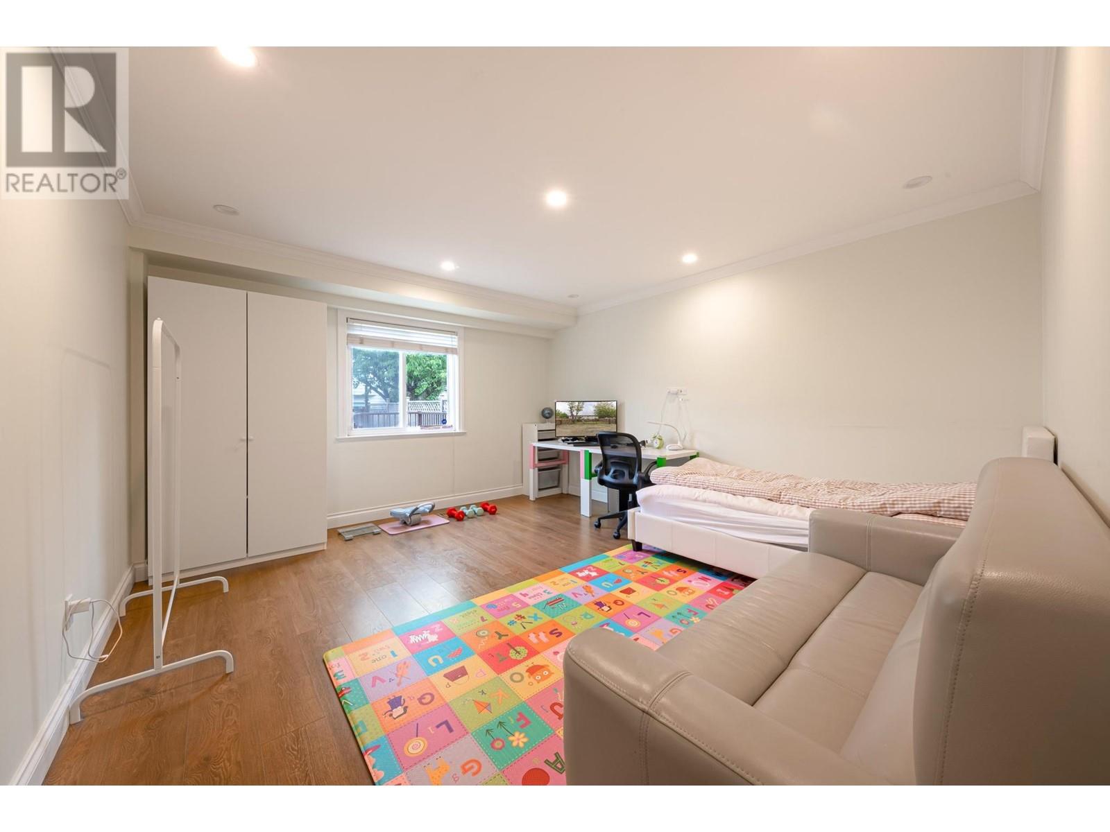 5179 Topaz Place, Richmond, British Columbia  V7C 4Z3 - Photo 15 - R2820677