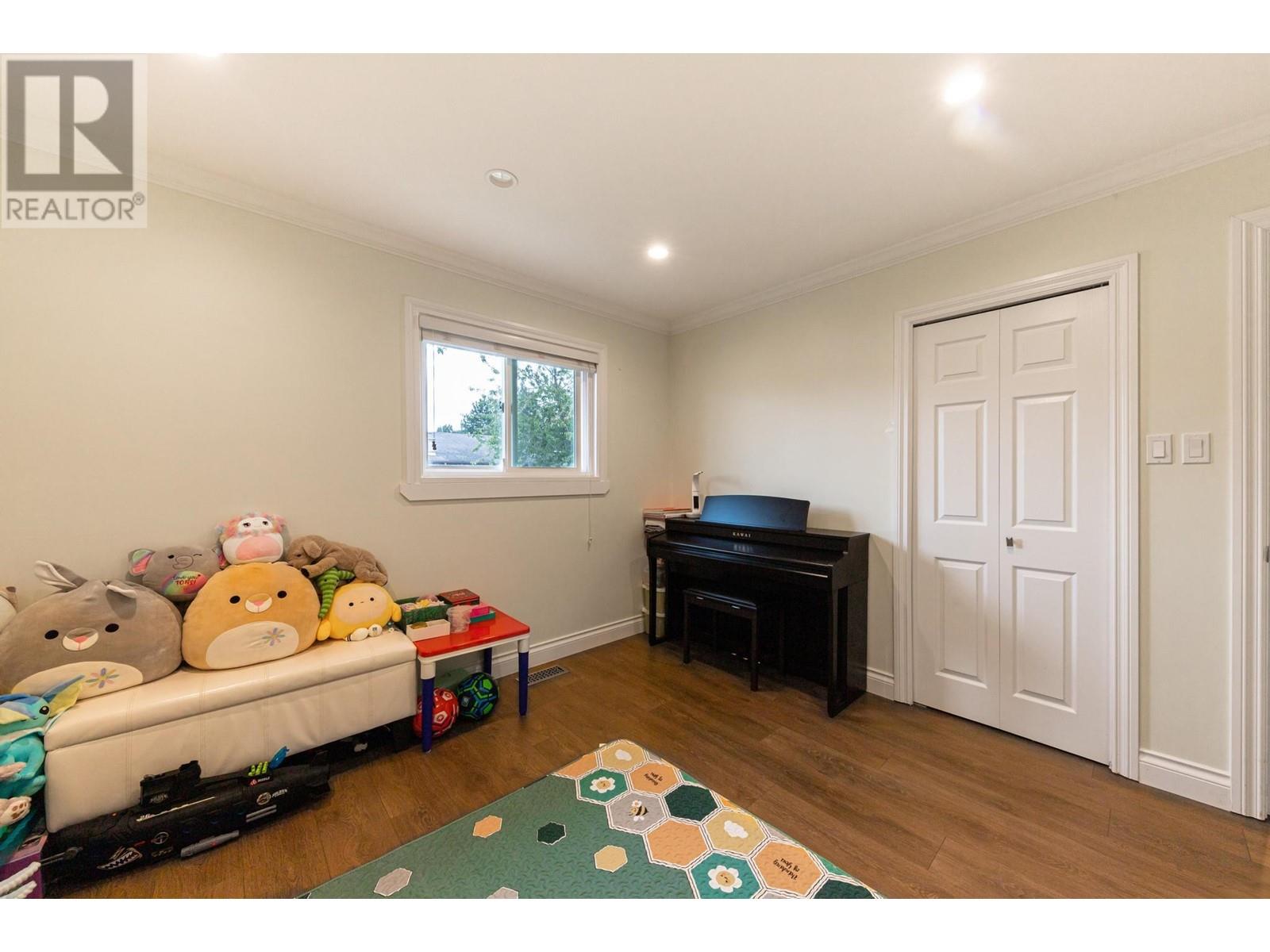 5179 Topaz Place, Richmond, British Columbia  V7C 4Z3 - Photo 13 - R2820677