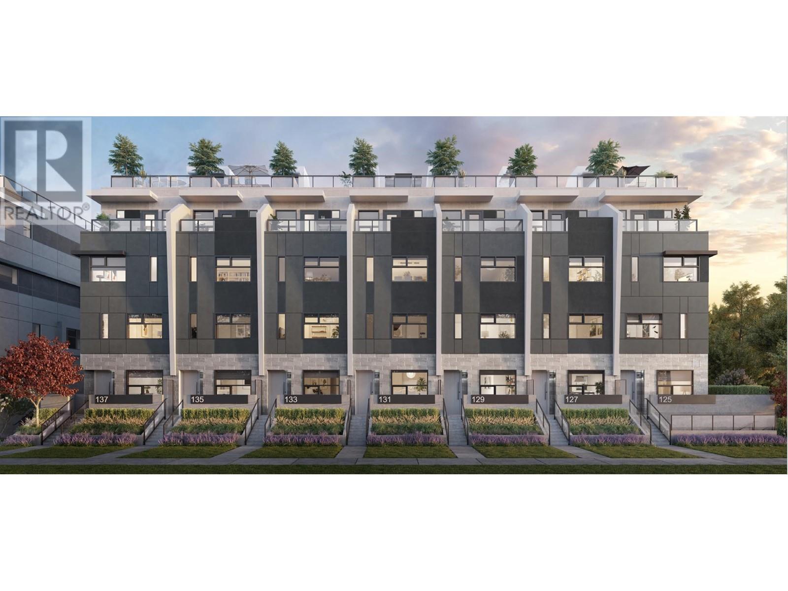 6 128 W Woodstock Avenue, Vancouver, British Columbia  V5Y 2S2 - Photo 3 - R2822572