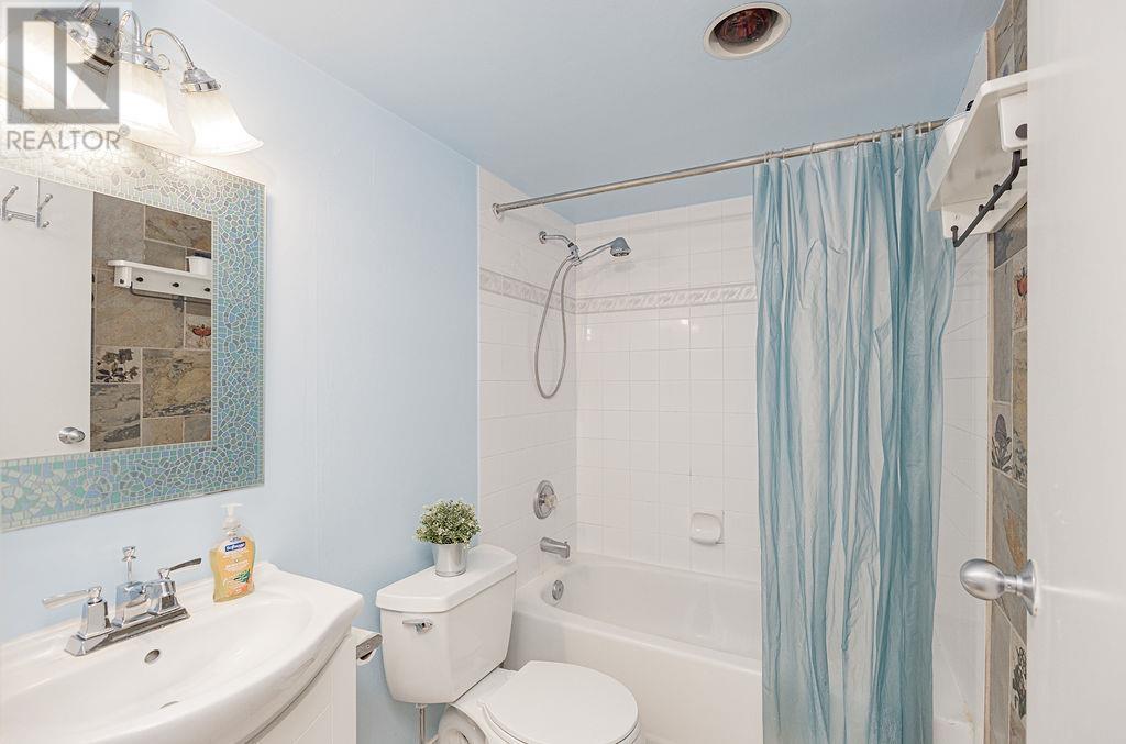 1702 811 Helmcken Street, Vancouver, British Columbia  V6Z 1B1 - Photo 13 - R2822627