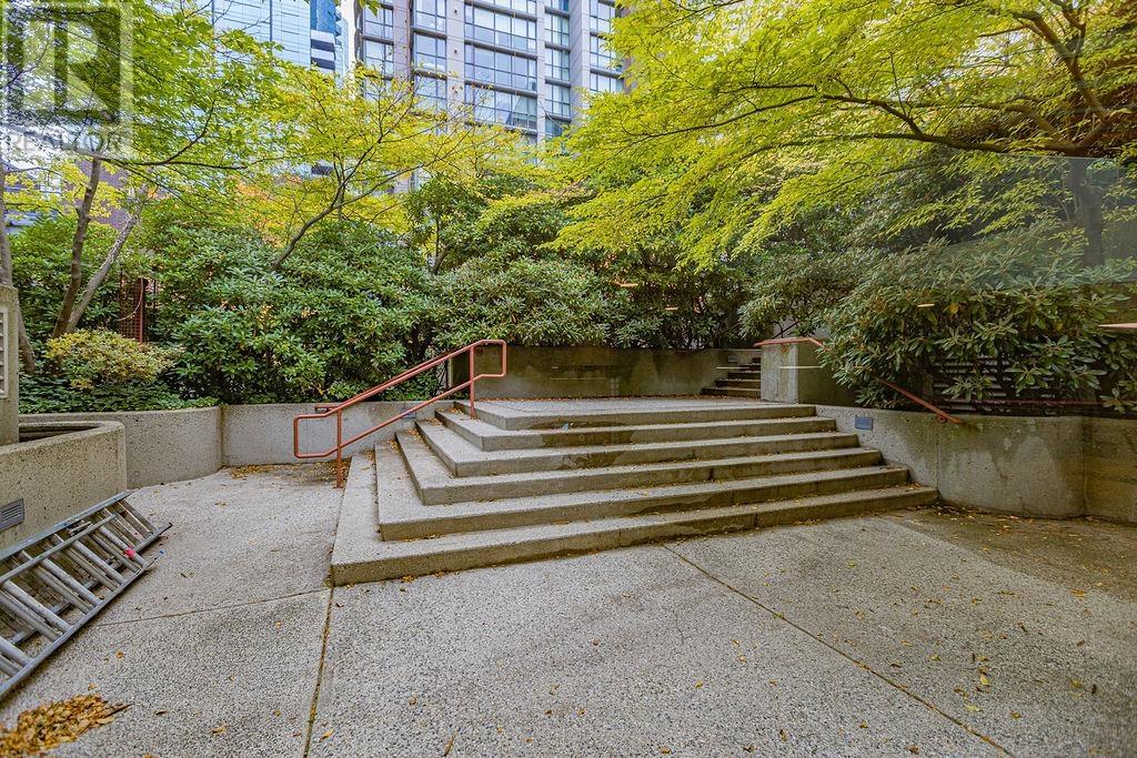 1702 811 Helmcken Street, Vancouver, British Columbia  V6Z 1B1 - Photo 25 - R2822627