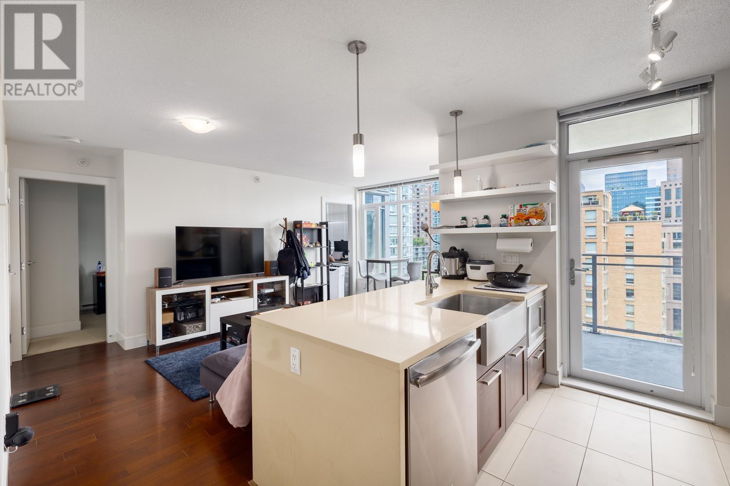 1705 888 Homer Street, Vancouver, British Columbia  V6B 0H7 - Photo 4 - R2822641
