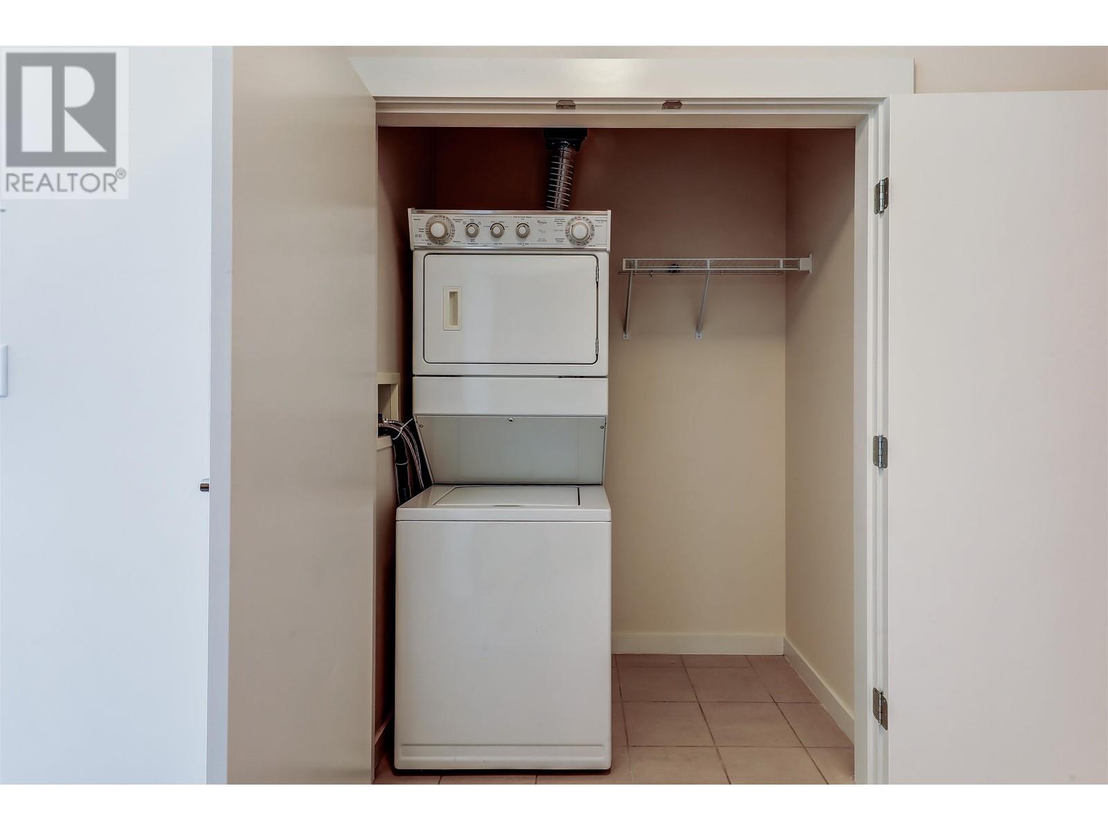 2401 1189 Melville Street, Vancouver, British Columbia  V6E 4T8 - Photo 14 - R2821946