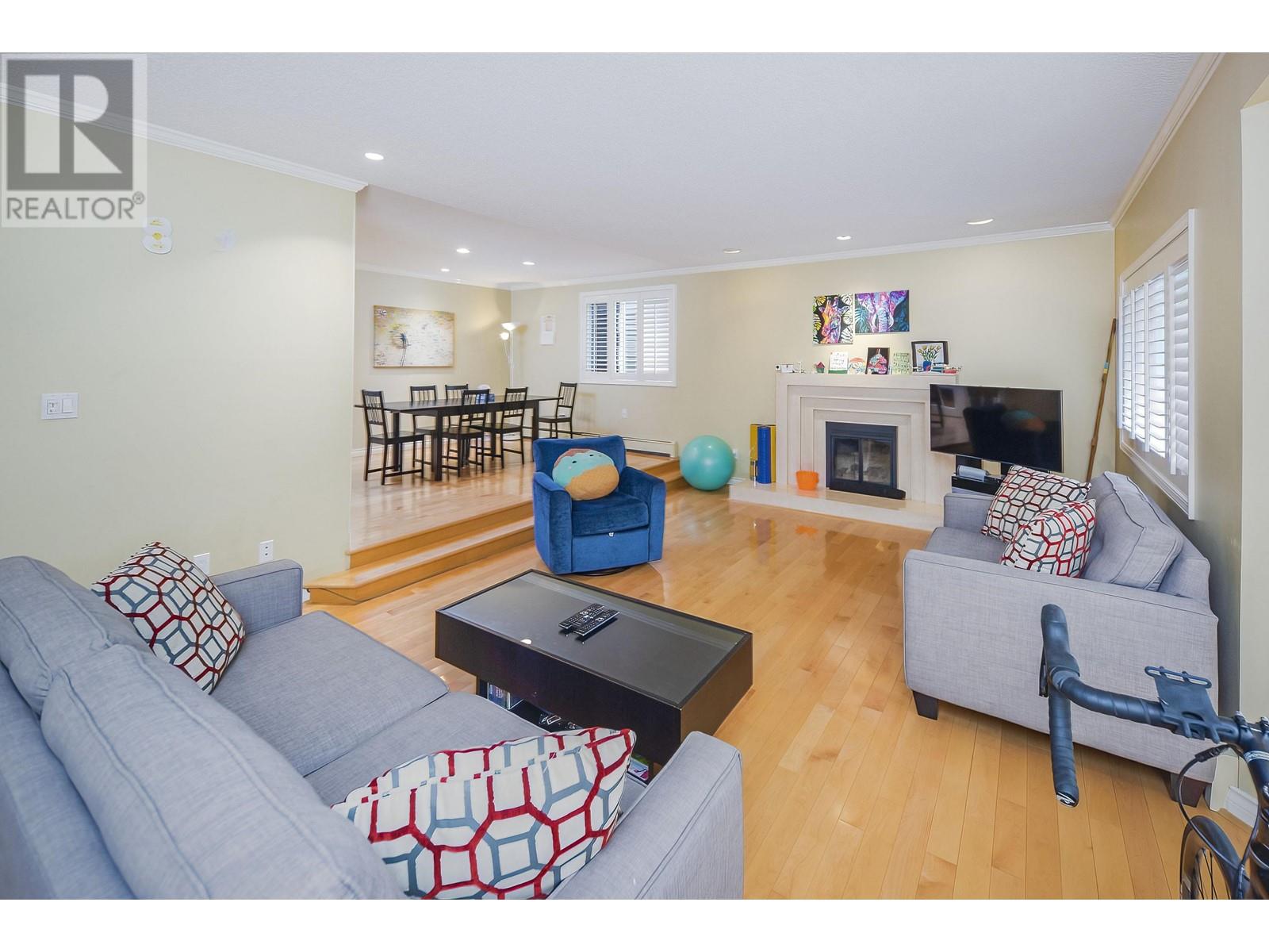 4230 Nautilus Close, Vancouver, British Columbia  V6R 4L2 - Photo 8 - R2822590