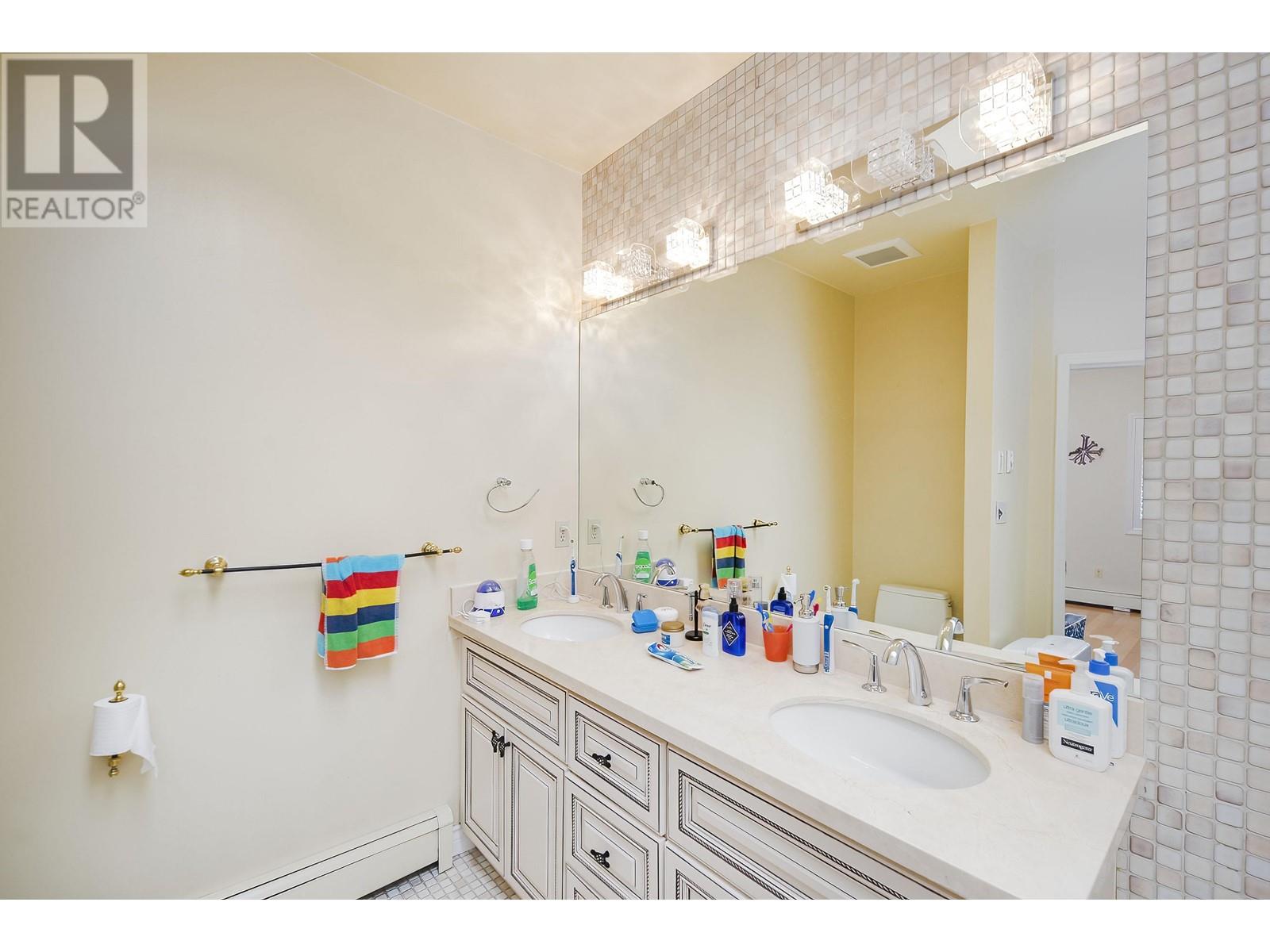 4230 Nautilus Close, Vancouver, British Columbia  V6R 4L2 - Photo 30 - R2822590