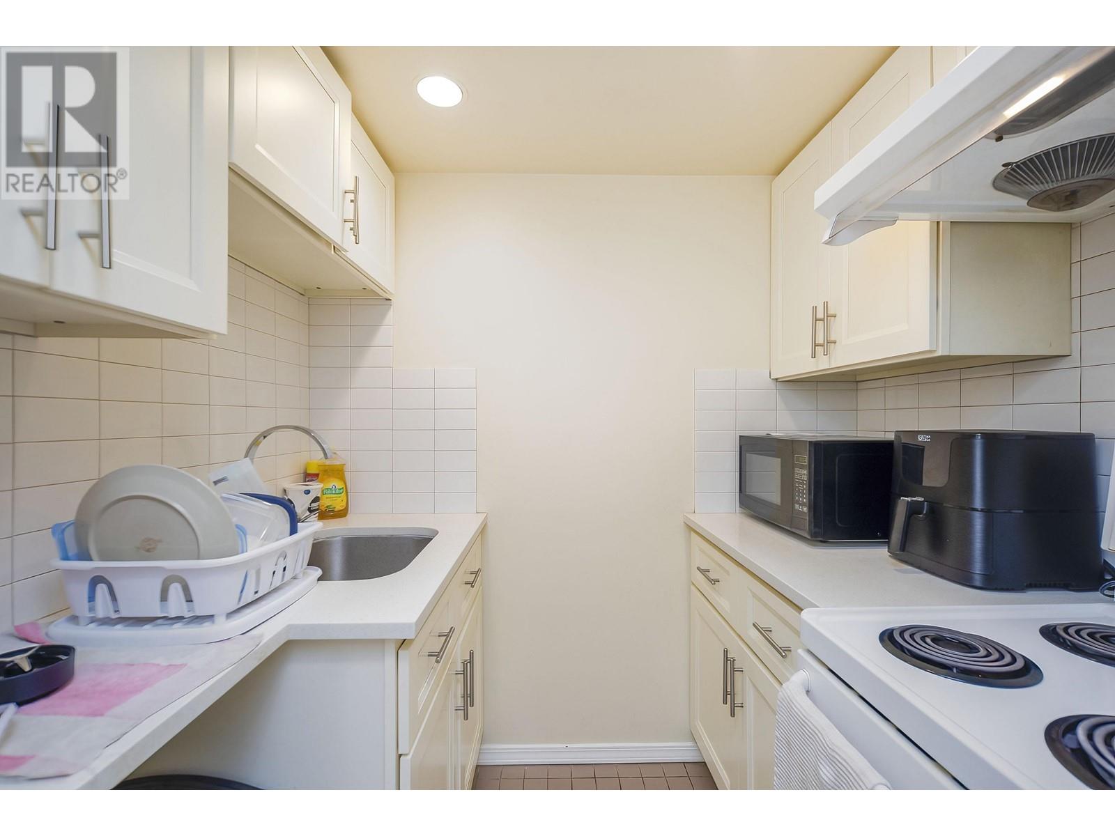 4230 Nautilus Close, Vancouver, British Columbia  V6R 4L2 - Photo 34 - R2822590