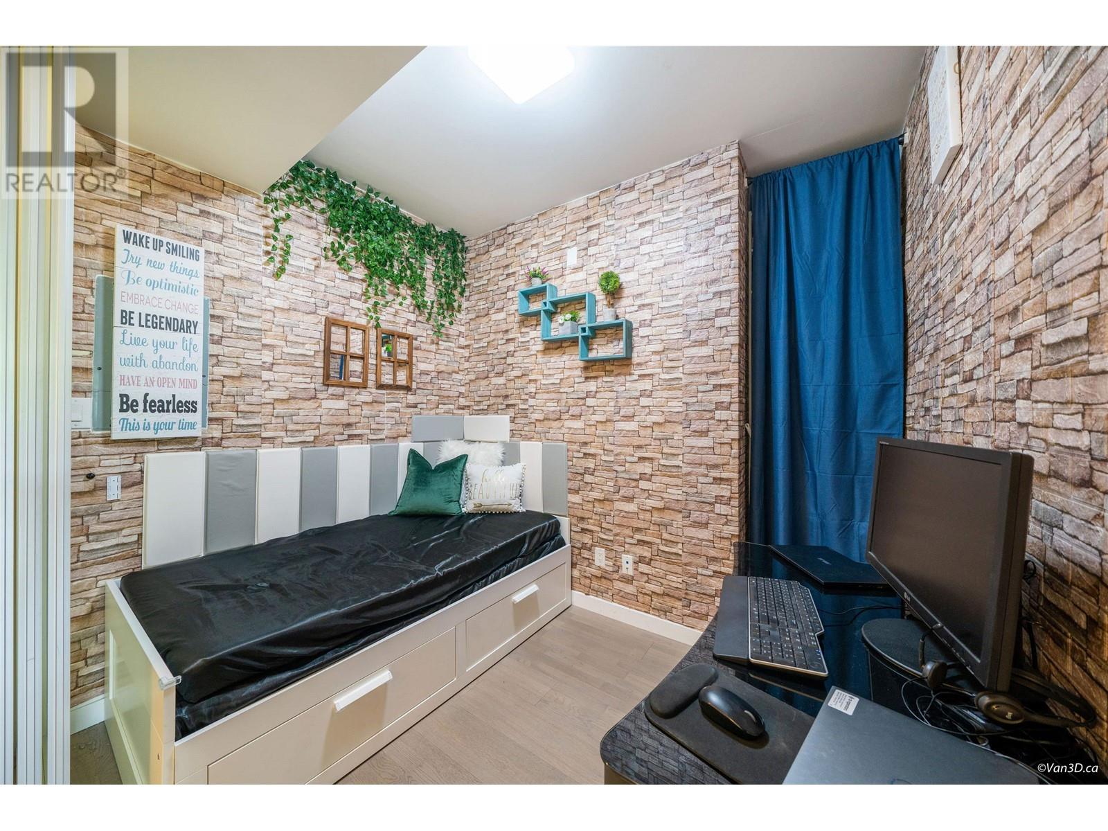 104 2267 Pitt River Road, Port Coquitlam, British Columbia  V3C 1R7 - Photo 11 - R2822343