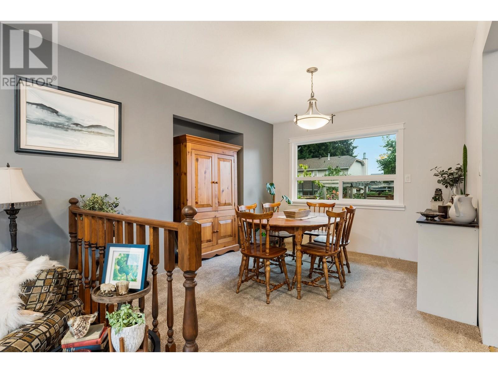 20335 Dale Drive, Maple Ridge, British Columbia  V2X 8V6 - Photo 8 - R2820935