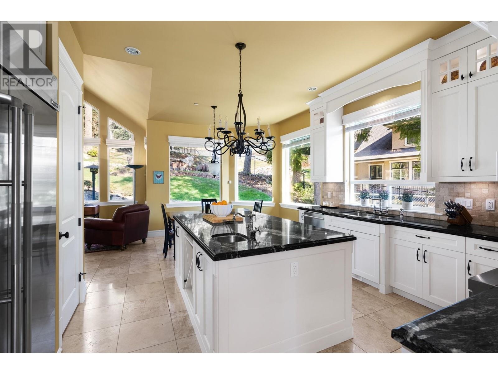 1483 Crystal Creek Drive, Port Moody, British Columbia  V3H 0A3 - Photo 7 - R2802039