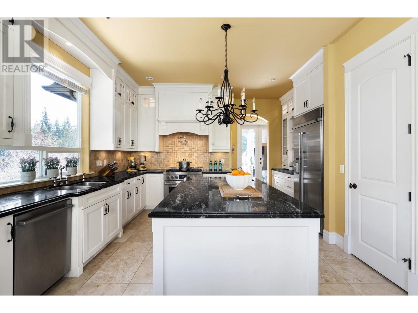 1483 Crystal Creek Drive, Port Moody, British Columbia  V3H 0A3 - Photo 17 - R2802039