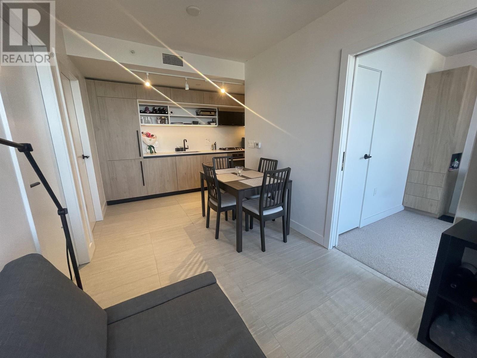 1809 5058 Joyce Street, Vancouver, British Columbia  V5R 0J9 - Photo 2 - R2822270