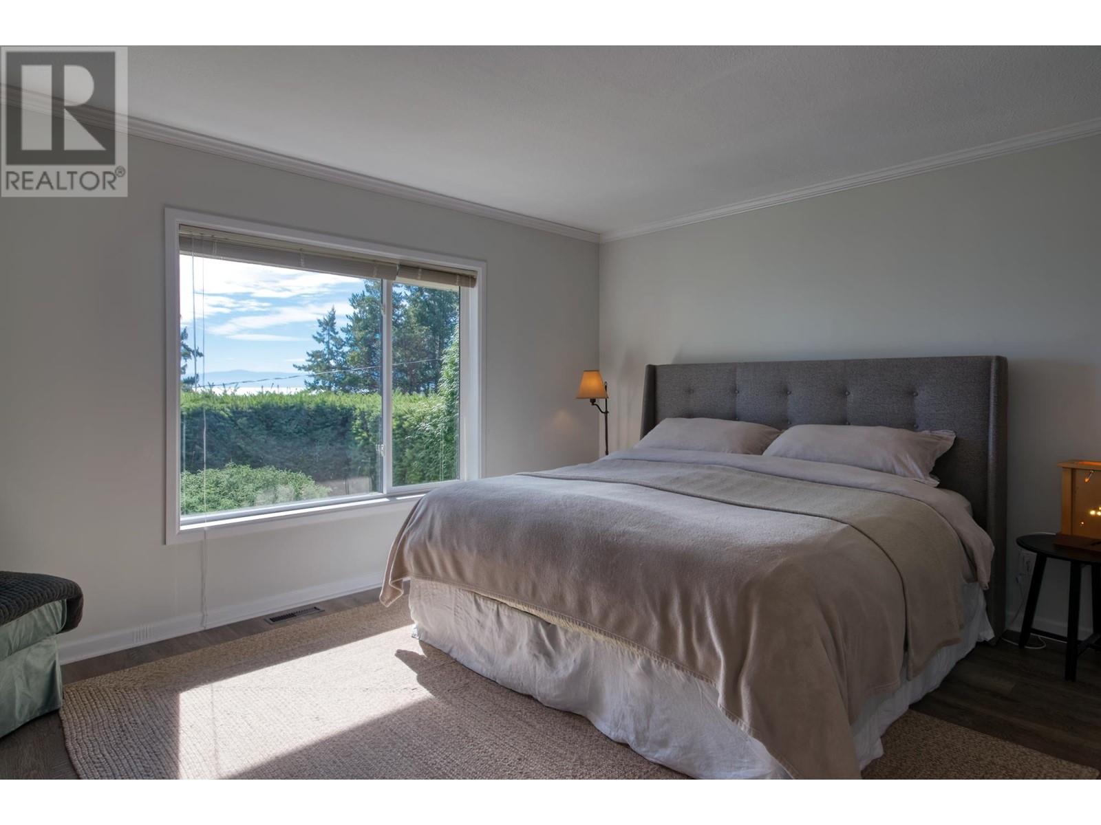 7073 Dale Road, Sechelt, British Columbia  V7Z 0N2 - Photo 17 - R2822191