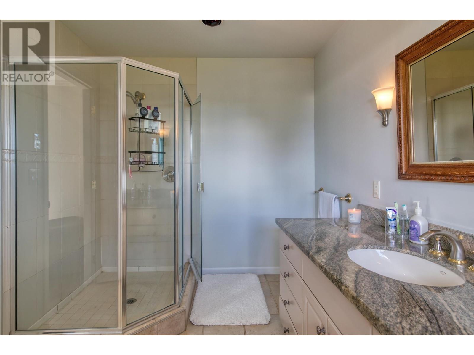 7073 Dale Road, Sechelt, British Columbia  V7Z 0N2 - Photo 19 - R2822191
