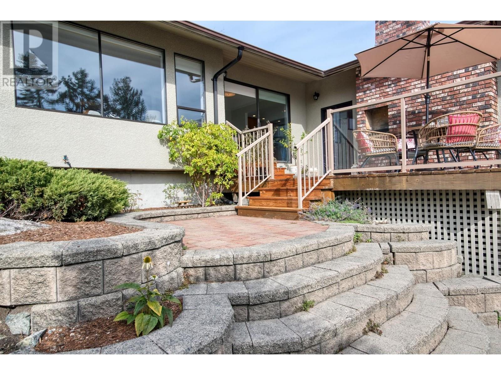 7073 Dale Road, Sechelt, British Columbia  V7Z 0N2 - Photo 37 - R2822191