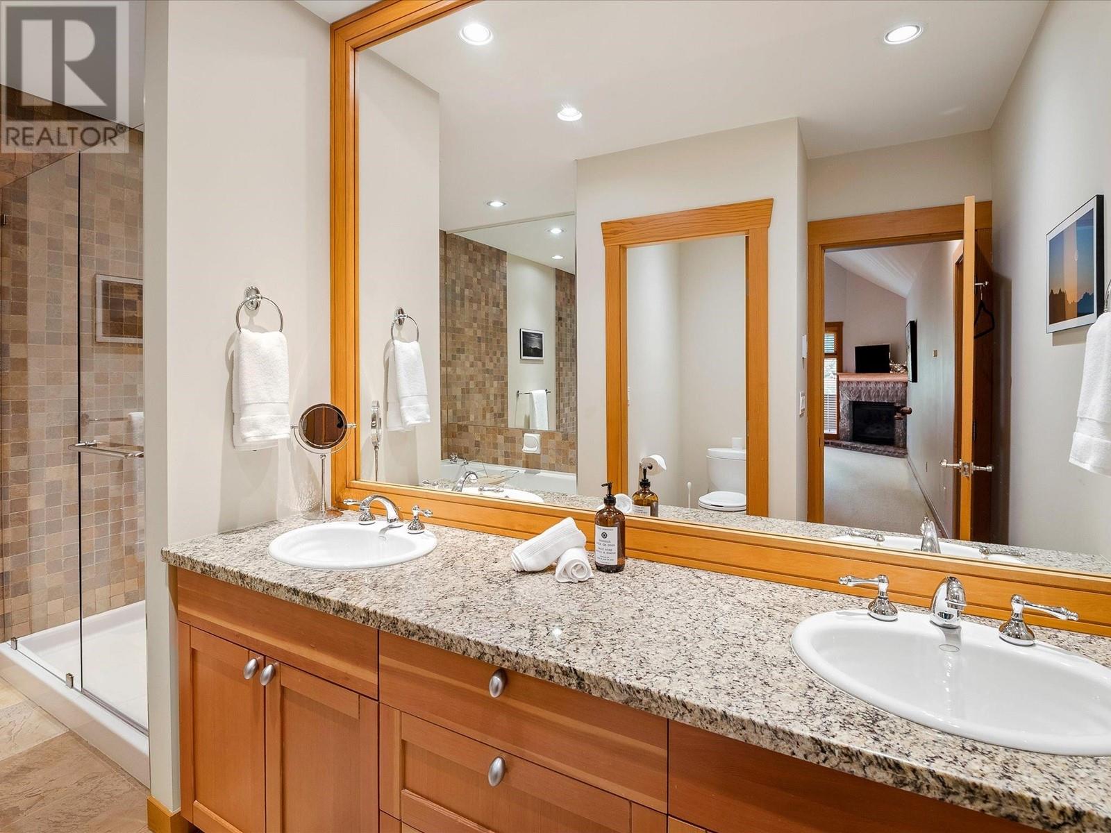 8378 Glen Abbey Lane, Whistler, British Columbia  V8E 1J7 - Photo 24 - R2821541