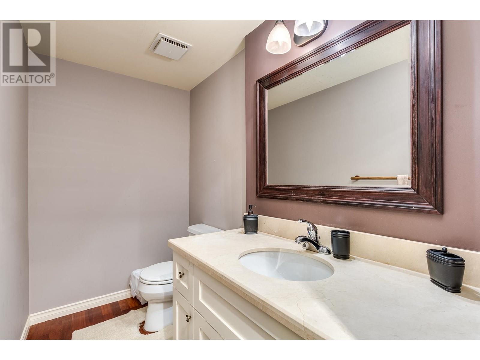 3990 Sunnycrest Drive, North Vancouver, British Columbia  V7R 3C9 - Photo 35 - R2794448