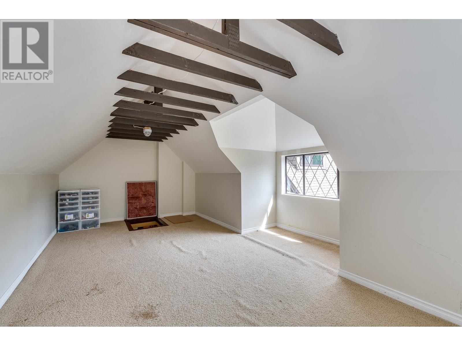3990 Sunnycrest Drive, North Vancouver, British Columbia  V7R 3C9 - Photo 23 - R2794448