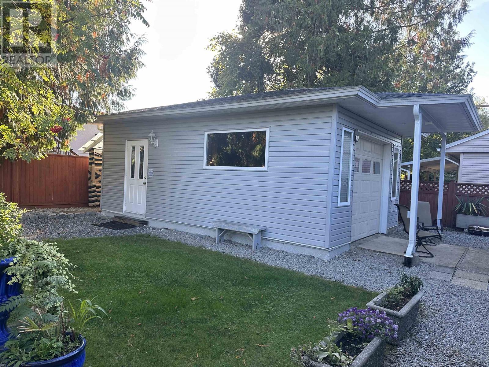 22634 123 Avenue, Maple Ridge, British Columbia  V2X 4E2 - Photo 2 - R2819063