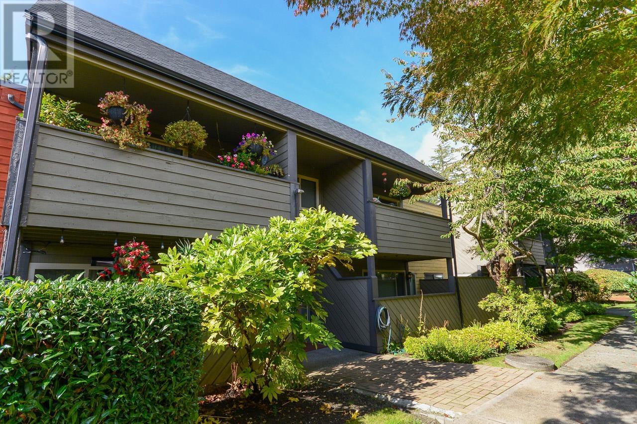 251 5421 10 AVENUE, delta, British Columbia