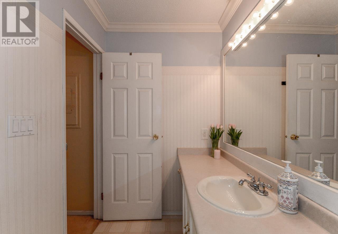 251 5421 10 Avenue, Delta, British Columbia  V4M 3T9 - Photo 16 - R2822217