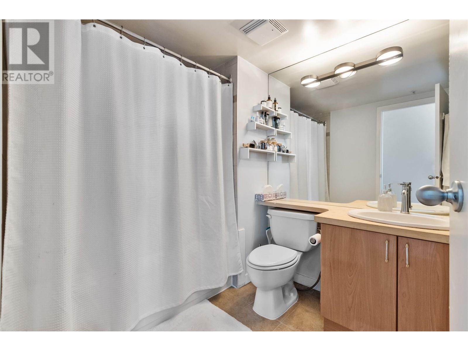 1801 1077 Marinaside Crescent, Vancouver, British Columbia  V6Z 2Z5 - Photo 17 - R2822535