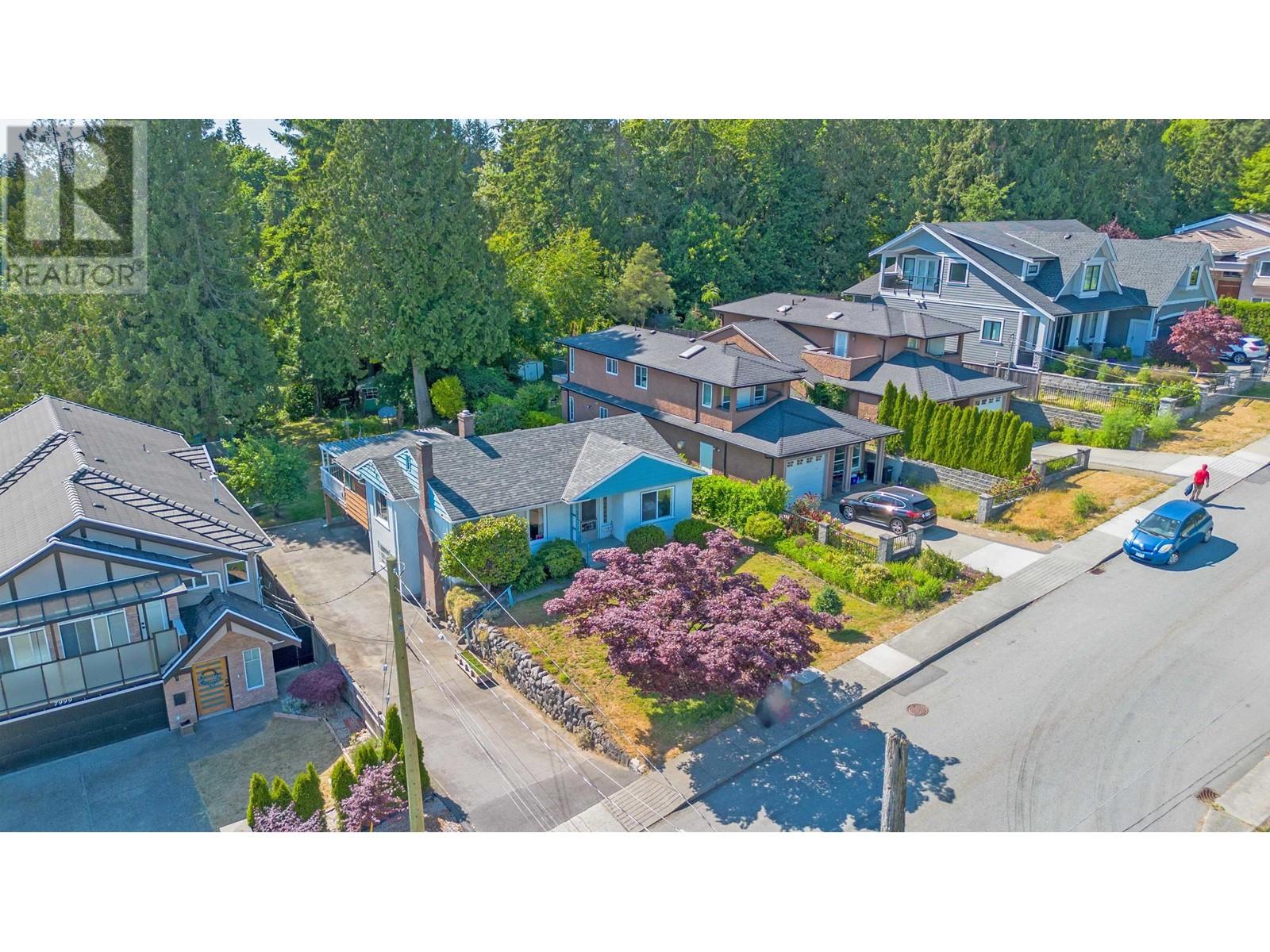 7989 Mcgregor Avenue, Burnaby, British Columbia  V5J 4H4 - Photo 1 - R2822716
