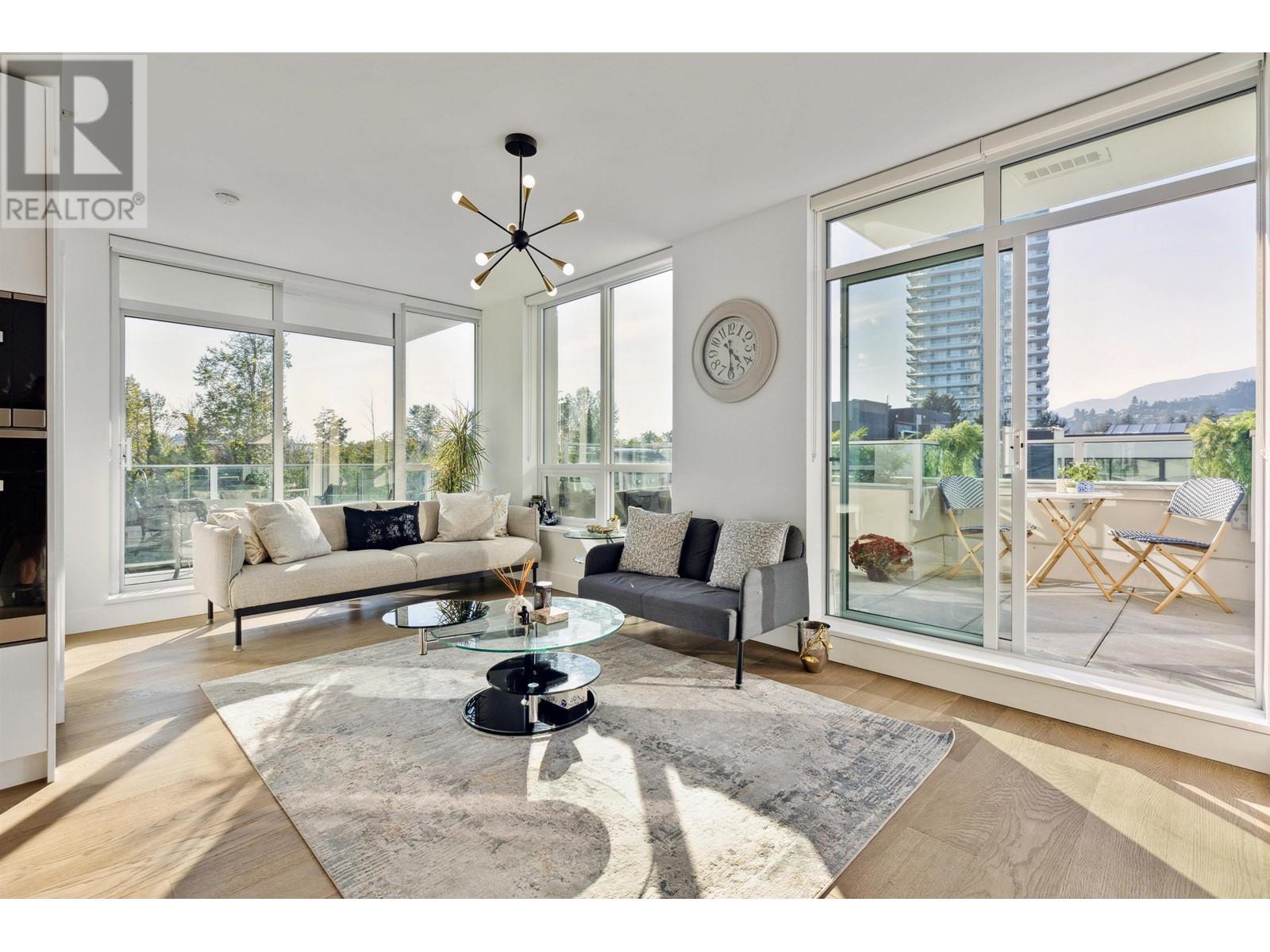 306 1632 Lions Gate Lane, North Vancouver, British Columbia  V7P 3B4 - Photo 5 - R2820477