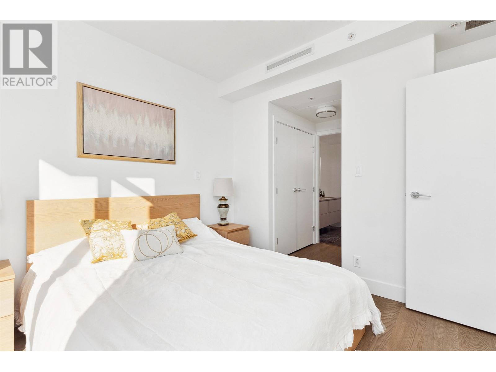 306 1632 Lions Gate Lane, North Vancouver, British Columbia  V7P 3B4 - Photo 14 - R2820477