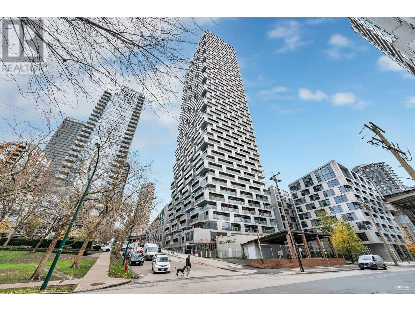 2205 1480 Howe Street, Vancouver, British Columbia  V6Z 0G5 - Photo 2 - R2822014