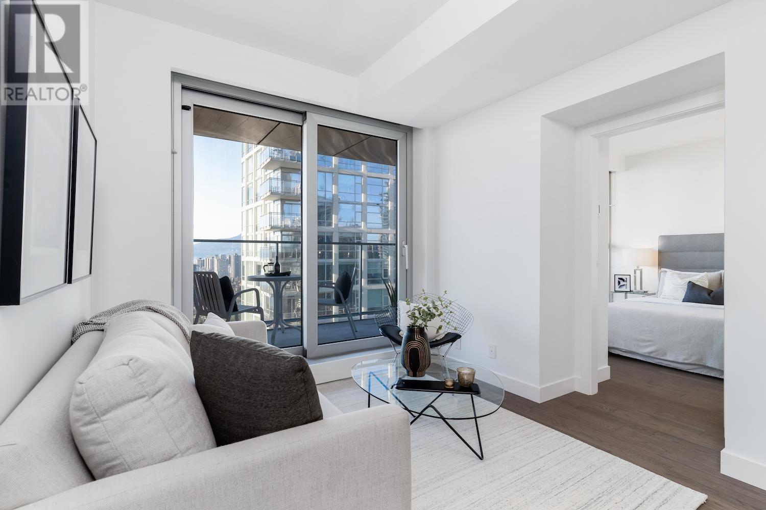 2807 1480 Howe Street, Vancouver, British Columbia  V6Z 0G5 - Photo 2 - R2822738