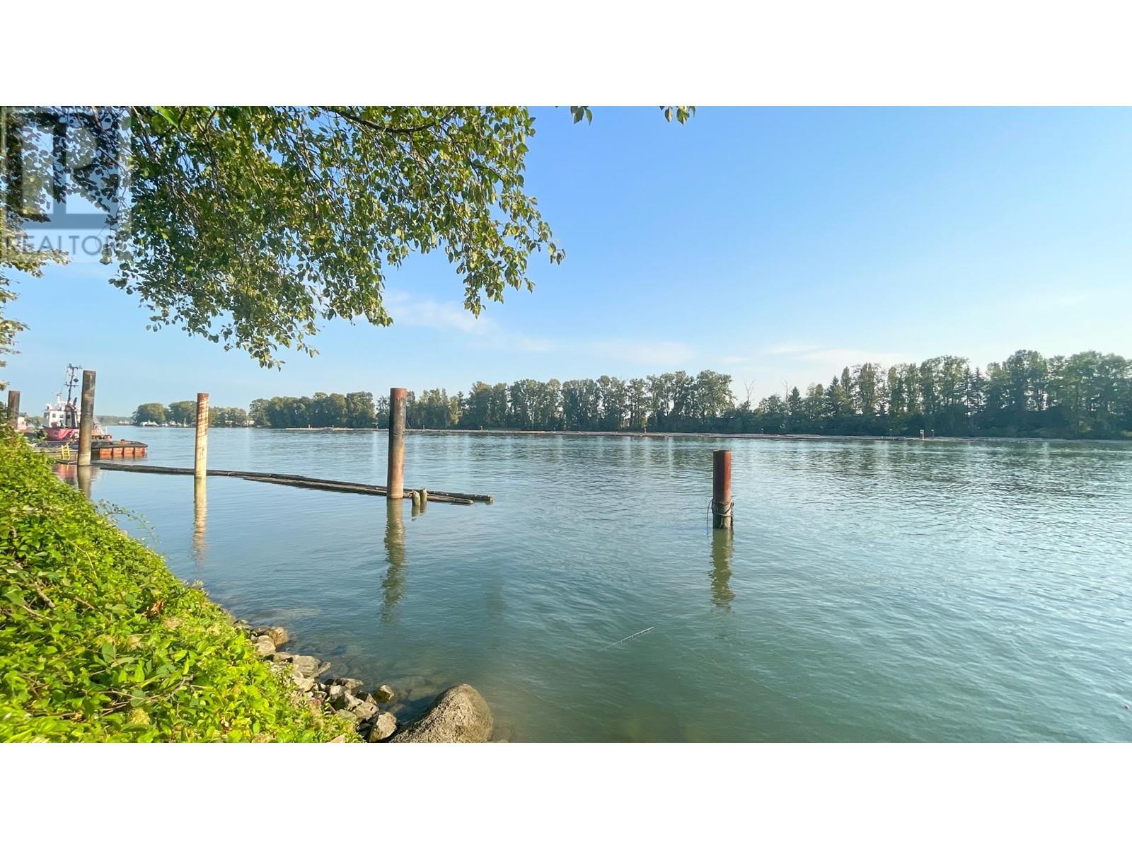 2471 E Kent Avenue North, Vancouver, British Columbia  V5S 2H7 - Photo 34 - R2820191