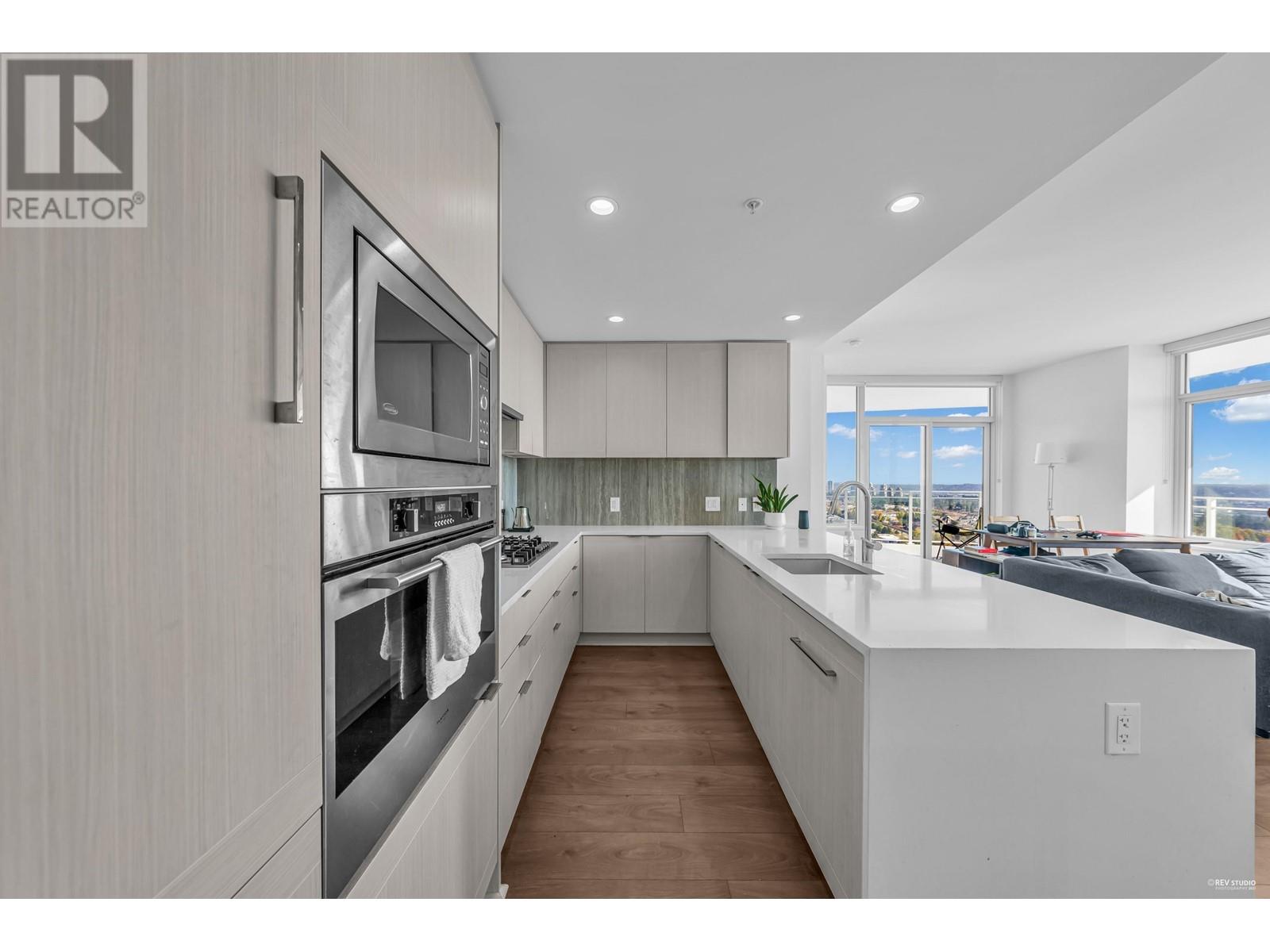 2304 5051 Imperial Street, Burnaby, British Columbia  V5J 0J3 - Photo 6 - R2821612