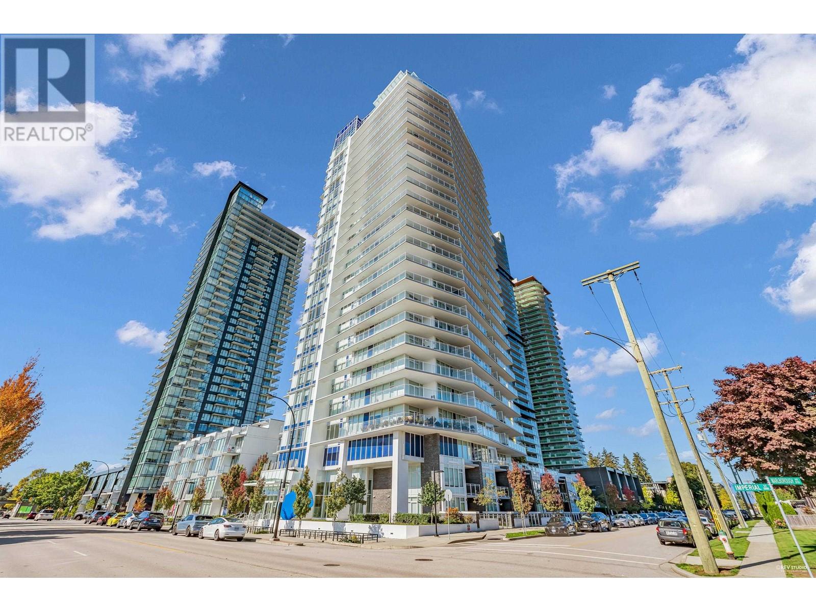 2304 5051 Imperial Street, Burnaby, British Columbia  V5J 0J3 - Photo 2 - R2821612