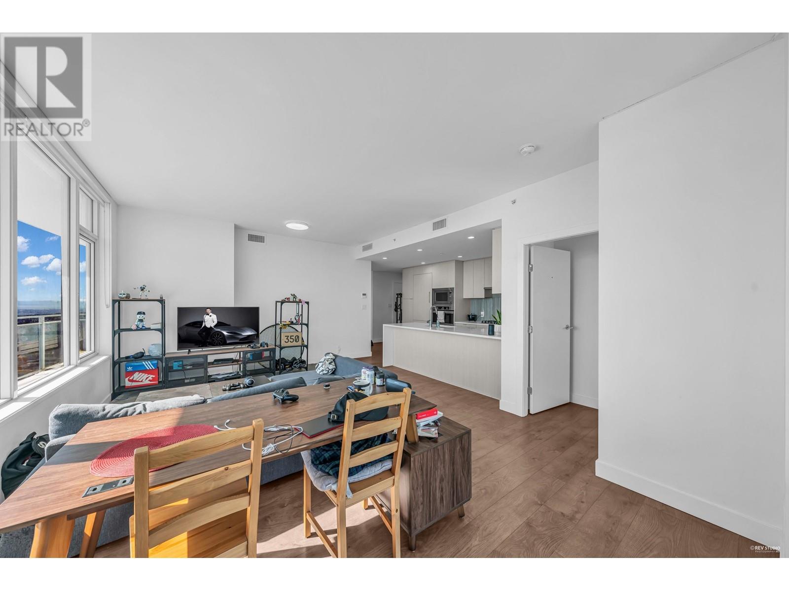 2304 5051 Imperial Street, Burnaby, British Columbia  V5J 0J3 - Photo 11 - R2821612