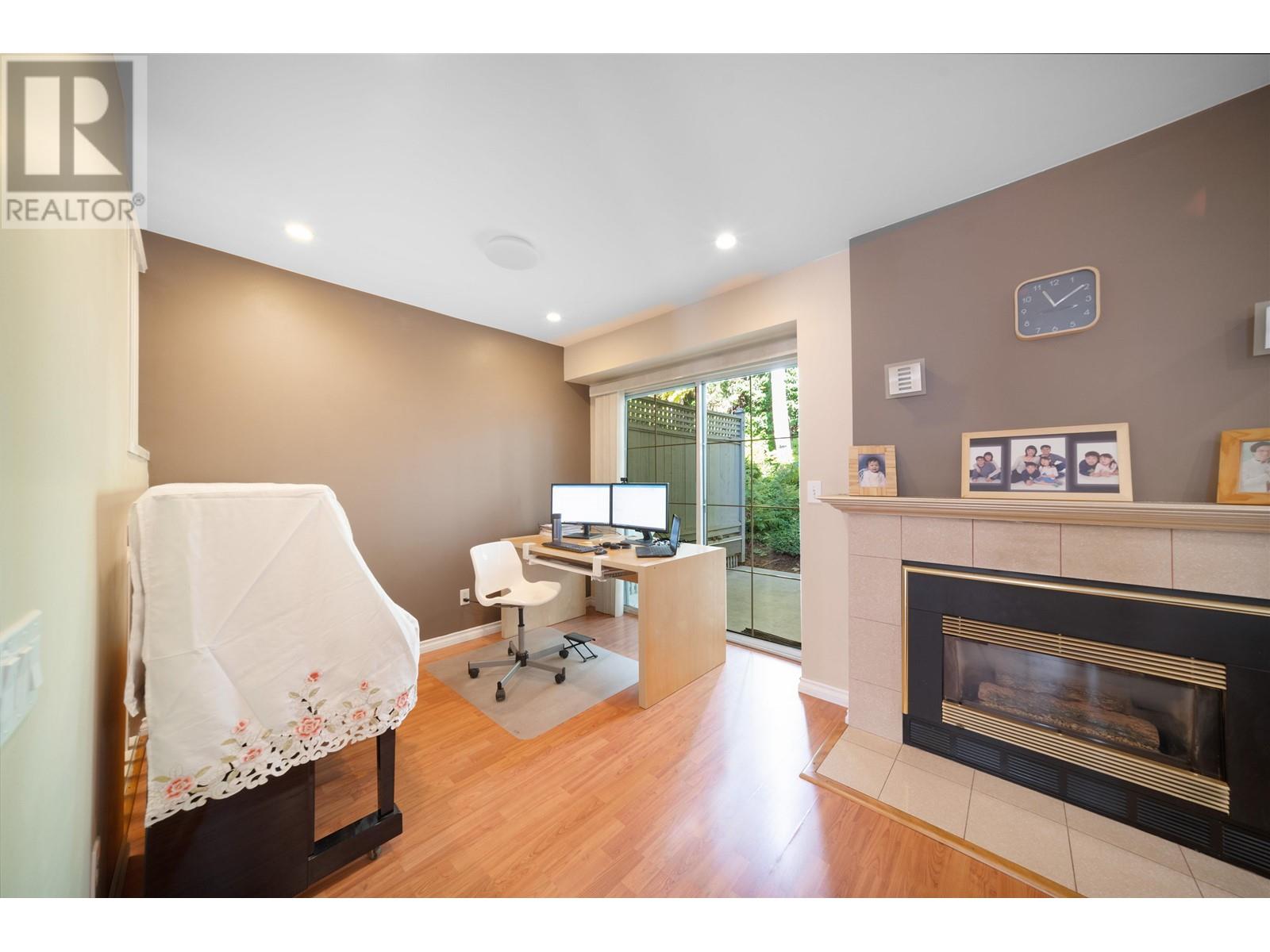 9281 Goldhurst Terrace, Burnaby, British Columbia  V5A 4P3 - Photo 14 - R2822242