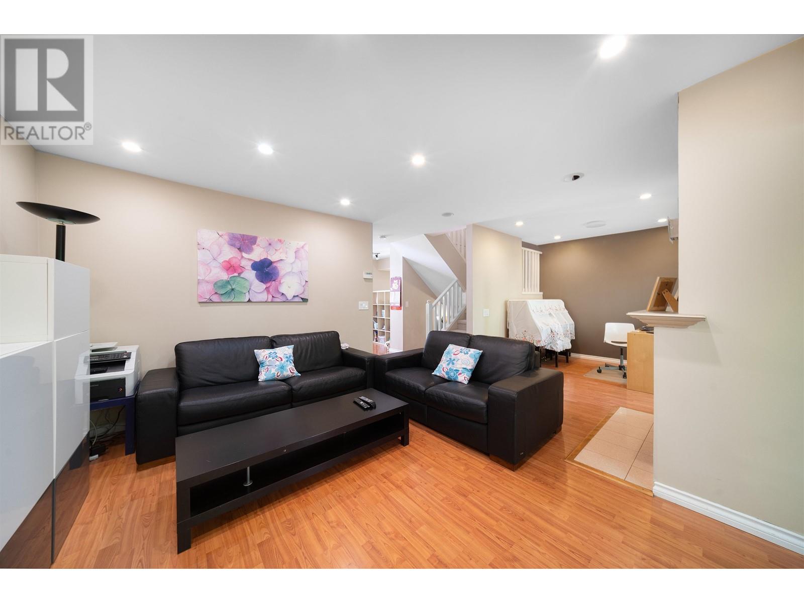 9281 Goldhurst Terrace, Burnaby, British Columbia  V5A 4P3 - Photo 12 - R2822242