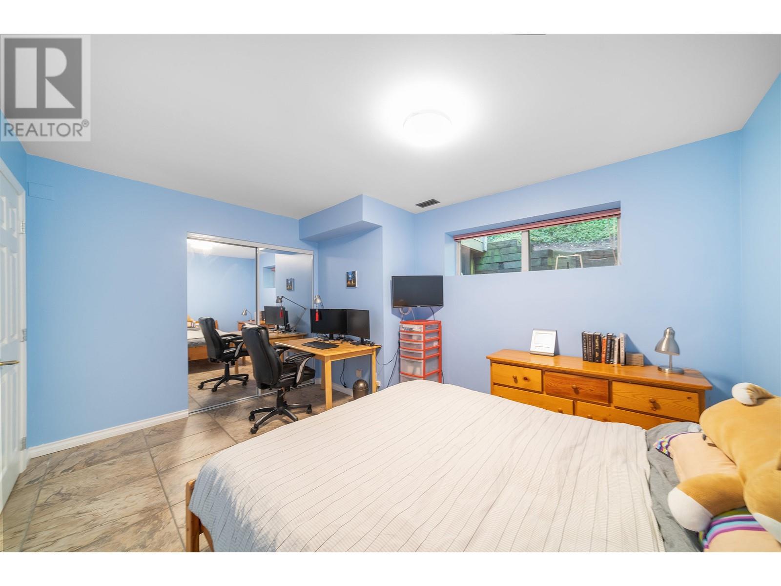 9281 Goldhurst Terrace, Burnaby, British Columbia  V5A 4P3 - Photo 16 - R2822242