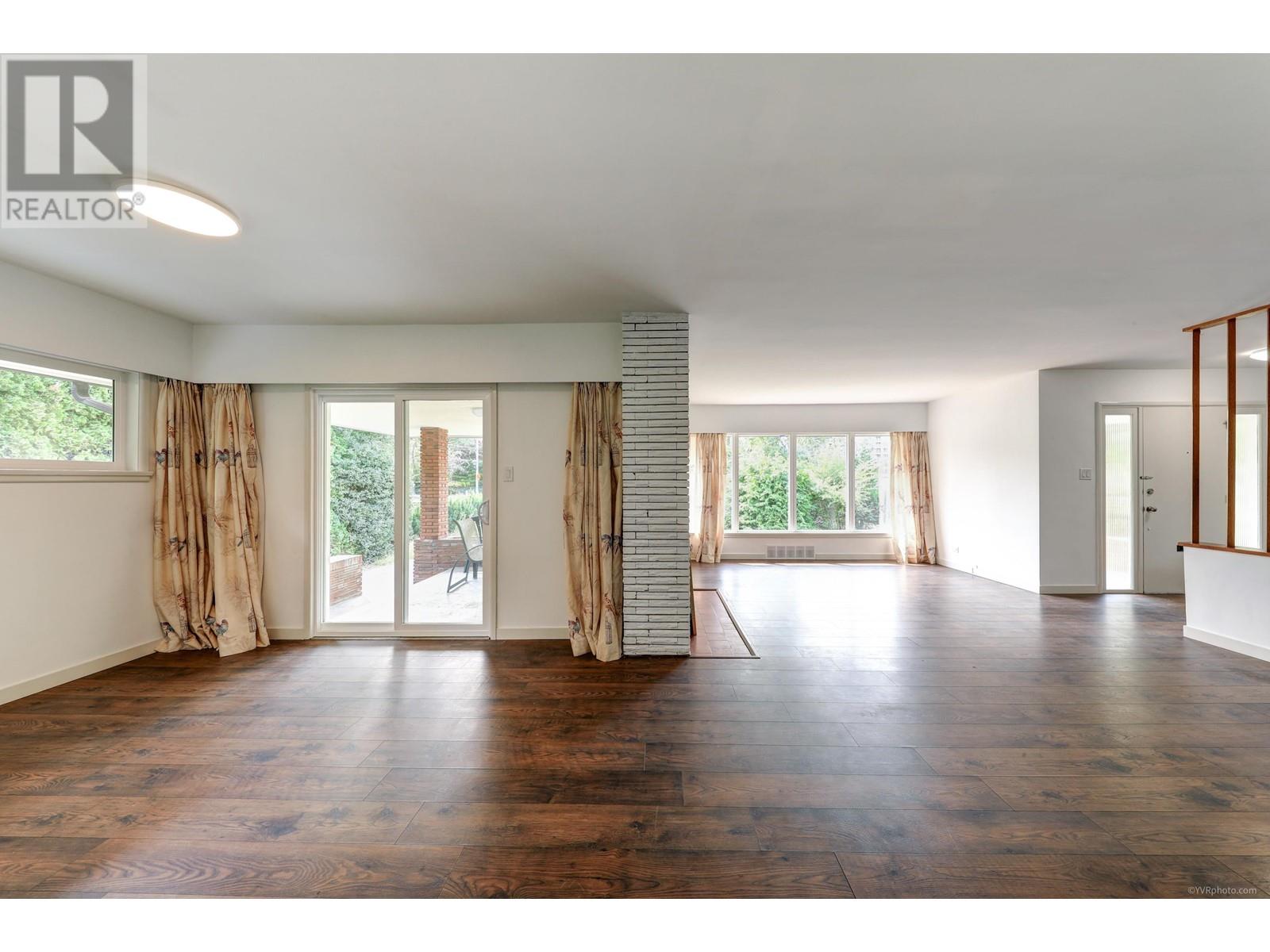 5569 University Boulevard, Vancouver, British Columbia  V6T 1K5 - Photo 7 - R2822465