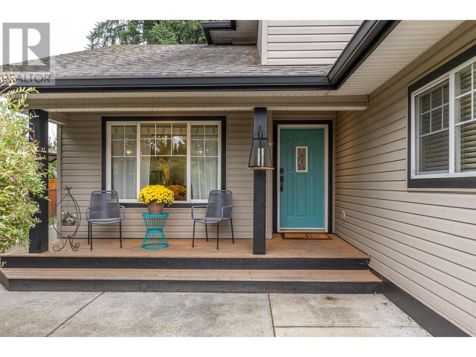 19163 Doerksen Drive, Pitt Meadows, British Columbia  V3Y 2C4 - Photo 3 - R2821777