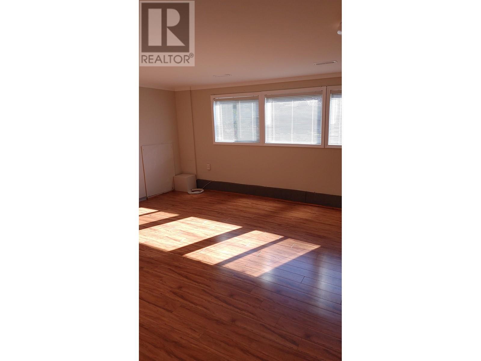 8271 Spires Road, Richmond, British Columbia  V6Y 1W1 - Photo 11 - R2821962